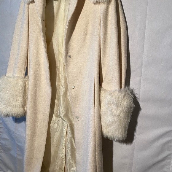 Express longline ivory faux fur pea coat - Picture 7 of 8